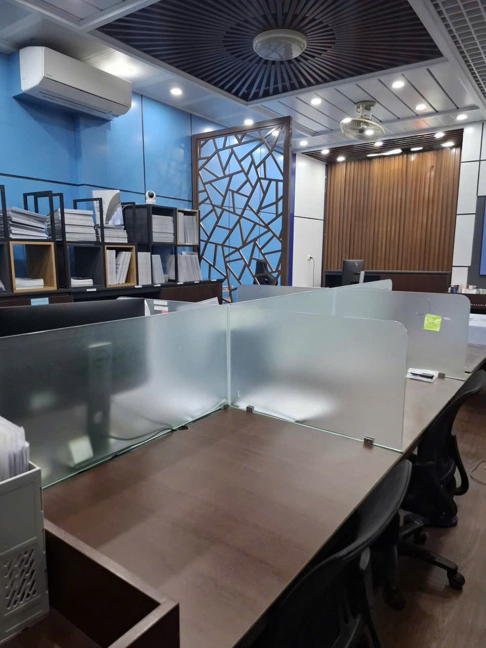 Cho thuê văn phòng mặt phố Hồ Tùng Mậu, Cầu Diễn, 0974 685970